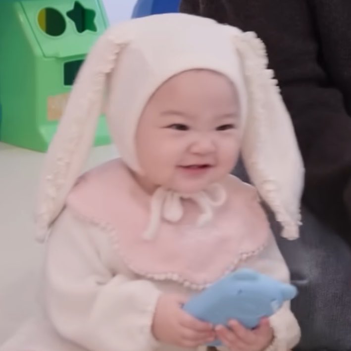 BOTH SIDES 팬미팅 기다리는중인 제강이 tweet media