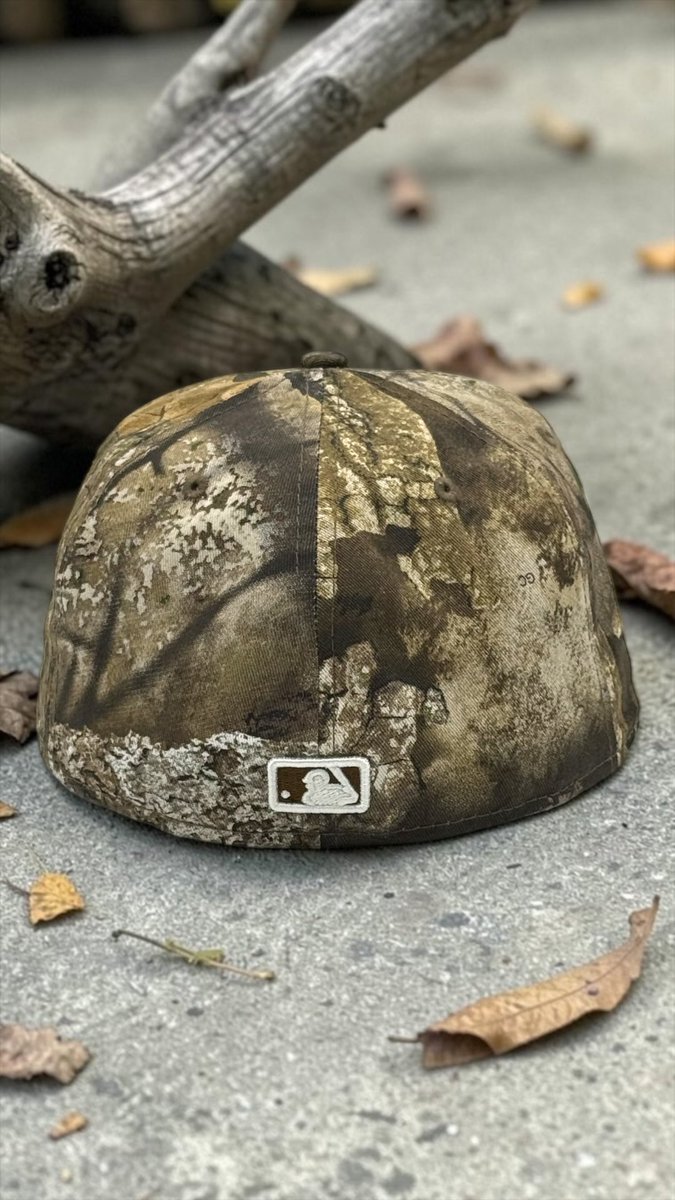 myhatstop's tweet photo. Seattle Mariners New Era Real Tree Basic Logo And Gray Bottom 59FIFTY Fitted Hat

⁠
Available now online,Federal Way, and Southcenter
⁠
Online: Available Now https://t.co/k06OpRCrrT⁠
https://t.co/GHIXEyva9J
⁠
Sweatband: Black⁠

Link:

https://t.co/V4jiRtuOqp

⁠

#SeattleMariners #Mariners #NewEra #NewEraCap #59FIFTY #FittedHat #HatCollection #CapCollection #SportsHats #MLB #BaseballCap #RealTree #RealTreeCamo #OliveCamo #GrayBottom #TeamGear #FanGear #BaseballFashion #Athleisure #Headwear #CapLifestyle #HatLovers #CapAddict #SportsFashion #MLBGear #MerchDrop #TeamMerch #Seattle #MarinersPride #BaseballStyle