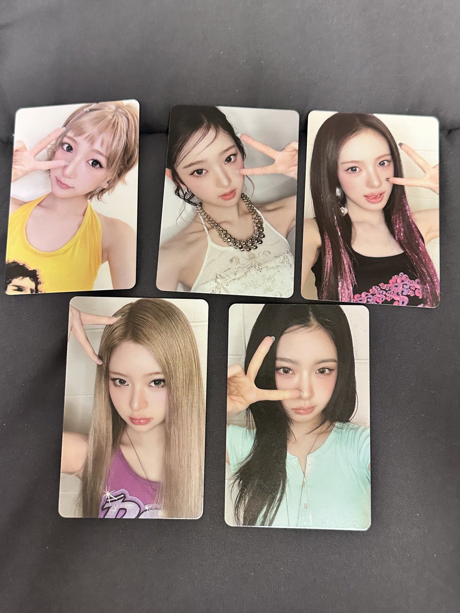 거래 tweet media