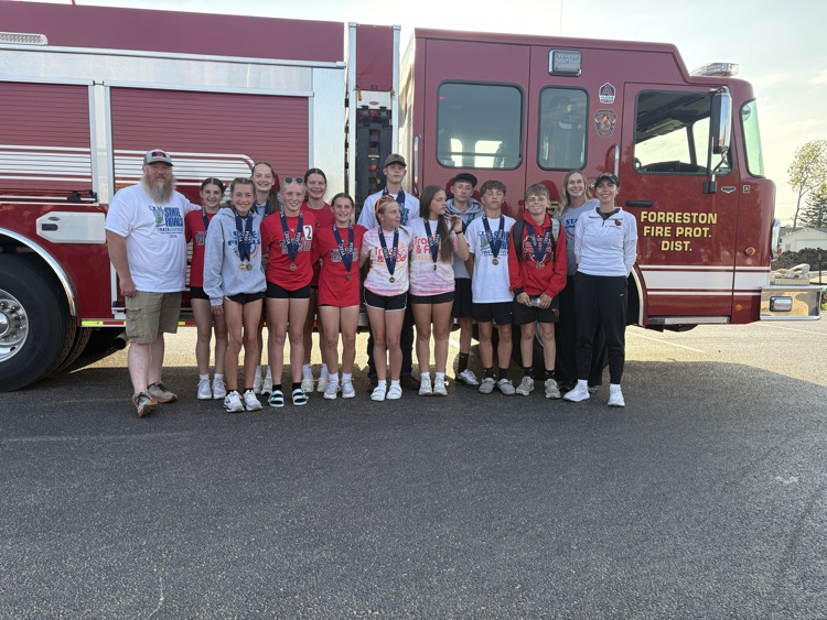 Forrestville221's tweet photo. JH state track qualifiers returned tonight with some bling! Congrats to our many medal winners! Also a shout out for winning the sportsmanship award too for our division. Talented and did it the right way! https://t.co/M0IGJg5Vdt