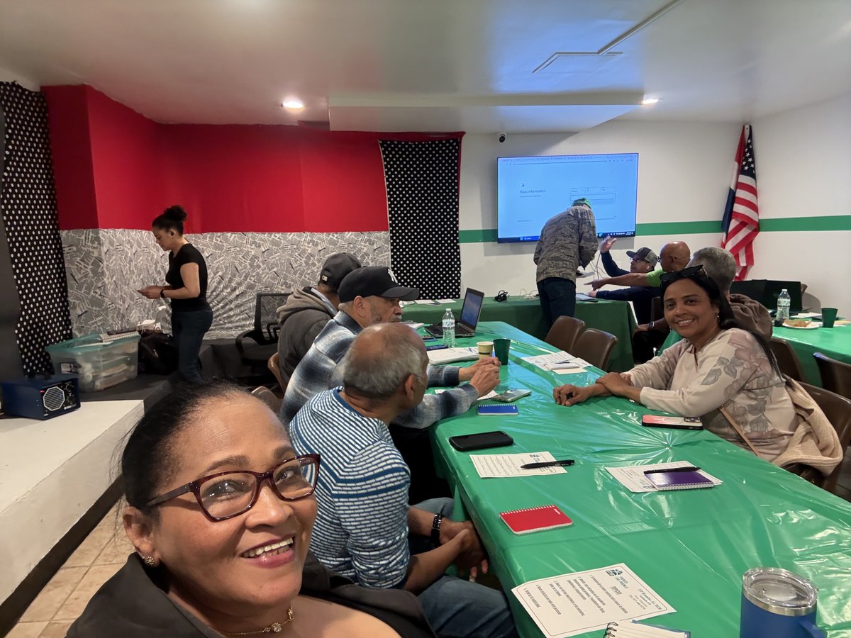 maritzar4230's tweet photo. Organizar, sumar y avanzar. Esa es la fórmula ganadora que Leonel Fernández nos dijo y que hoy sigue vigente.
#VuelveLeonel2028
#FpCrece 
#FPComunica 
#FuerzaDelPueblo 
#Bronx#1NewYork https://t.co/eSreSSsIwh