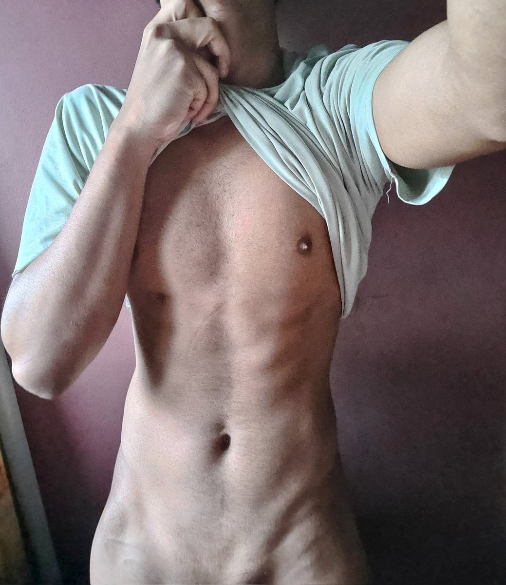 ownerr33's tweet photo. ✵ 25, He/Him 
✵ Straight switch, dom++
✵ Soft to hard/trauma kinks
✵ Dms opens

Feel free to ❤︎ or ↻ to be moots https://t.co/BNTCoZK56k