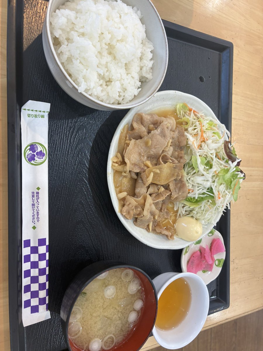umine6's tweet photo. 宮ヶ瀬湖で朝からガッツリ食べてきた https://t.co/GyRGlabT0N