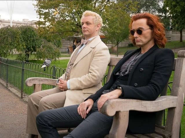 Bowtiedino's tweet photo. something about benches, right and wrong and being on the same side https://t.co/RMEYUzRDEJ
