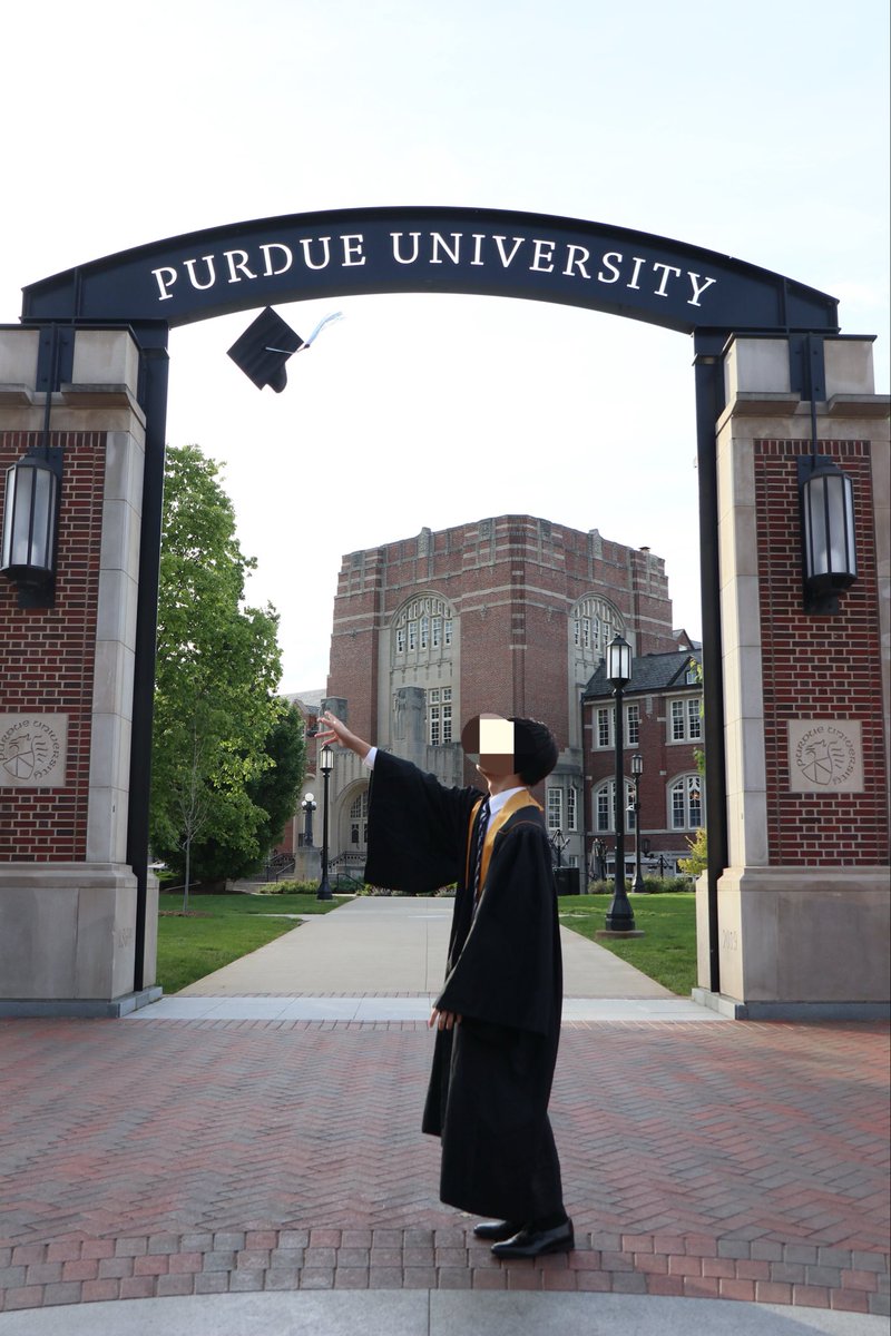 MedFrSwift's tweet photo. Finally graduated from Purdue!

Words can’t express what these past four years have meant to me. I’ll be going back to Japan, and I’ll miss all the friends I met here.

My journey as player has come to an end since I’ll be busy with my job, but I’m truly grateful for everything! https://t.co/qsoUjvcC3V