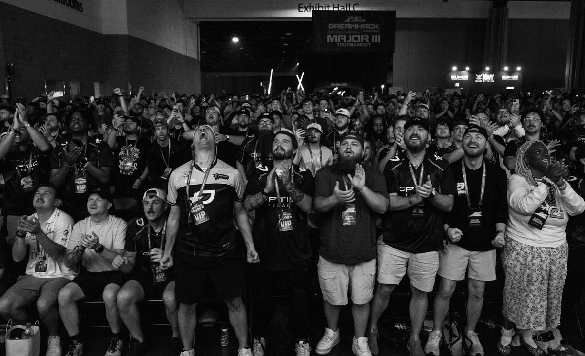 OpTic tweet media
