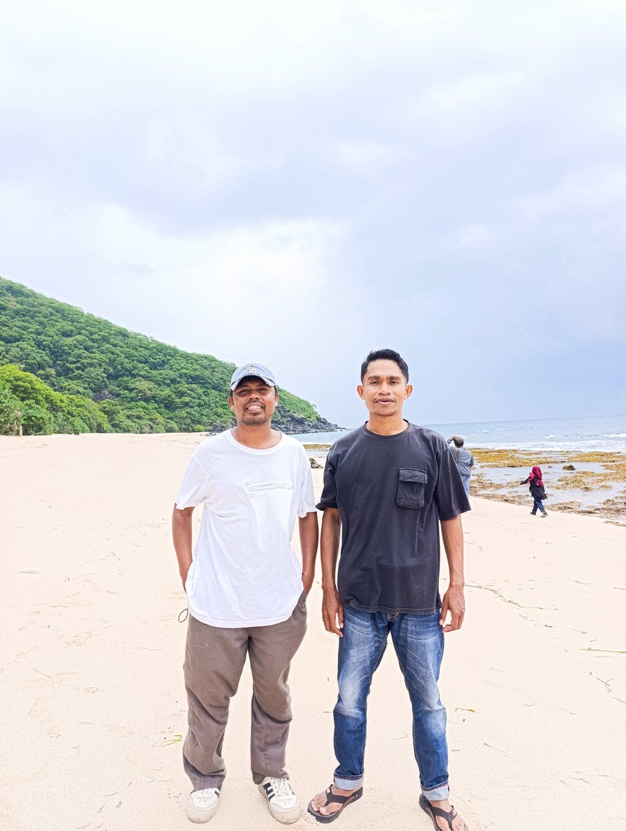 cuwiriflow's tweet photo. Lelaki itu yang dipegang bukan hanya tangannya tapi juga ucapannya

📍Watohari https://t.co/ANeUrIuDdY