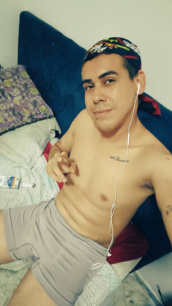 NotProblem22's tweet photo. Só Vem!🔥😝 https://t.co/nZkKK73hB1