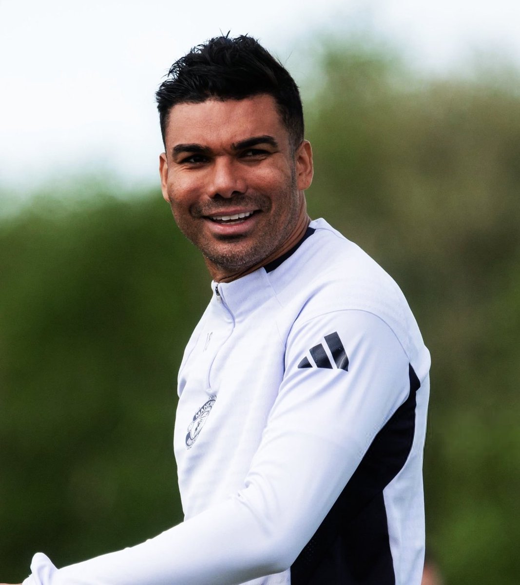 Futbol de Inglaterra tweet media