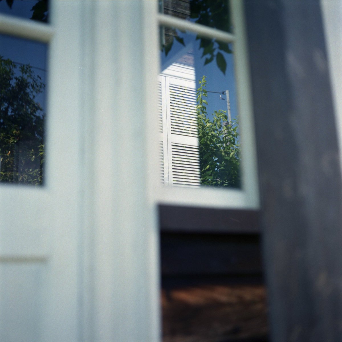 _maonakazawa_'s tweet photo. gallery bauhaus 20周年記念写真展「Chronicle 　時をつなぐ眼差し」に参加させていただきます。とても素敵なギャラリーです、お時間あればぜひお越しください！私も楽しみです…！

https://t.co/1GqYS5ckiS https://t.co/bzfpFB88js