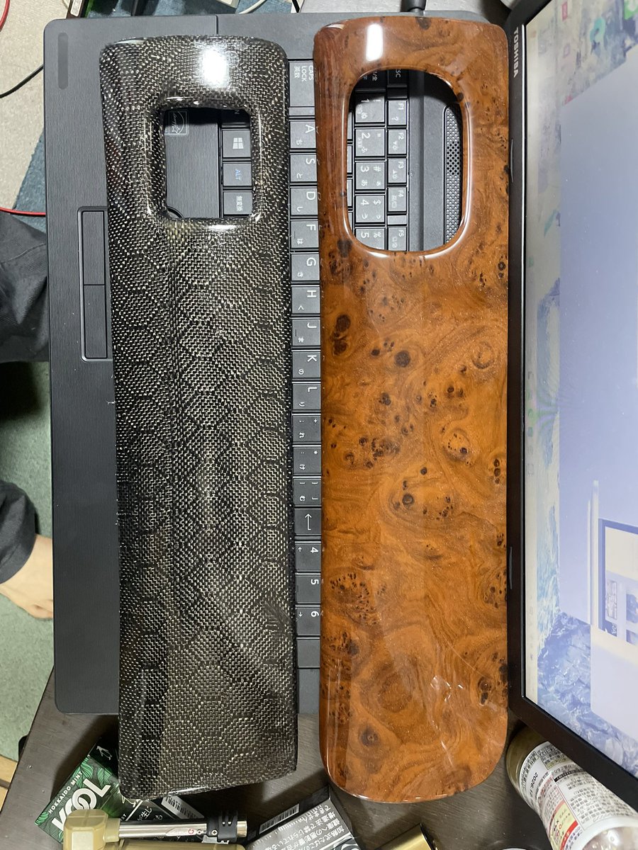 悦カメ tweet media