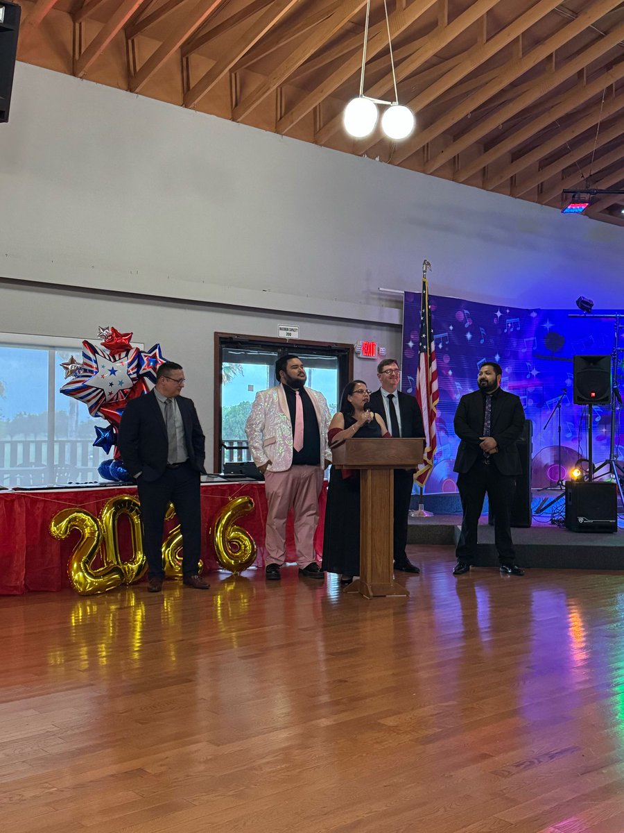 VeteransMemorialBISD tweet media
