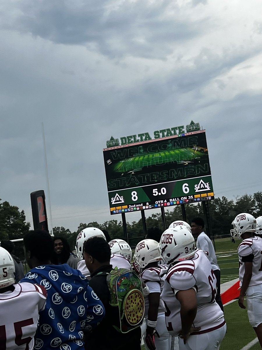 __aaron7's tweet photo. Great win for the Leland cubs!!! 🙏🏽💯 let’s keep
Rolling https://t.co/dRk9xTOyU1