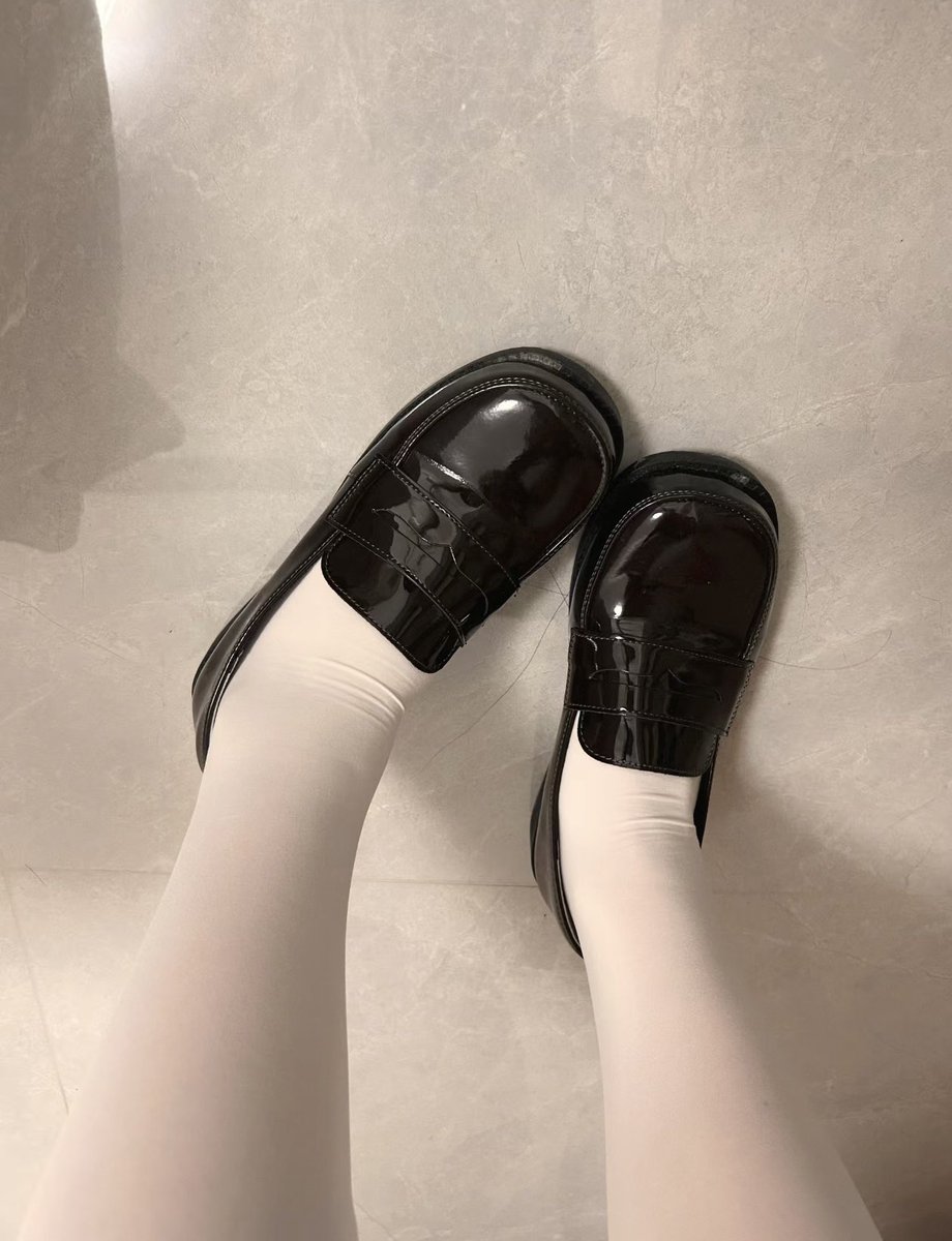 wang356387's tweet photo. 哪张好看 https://t.co/y8KXtvQ5Uu