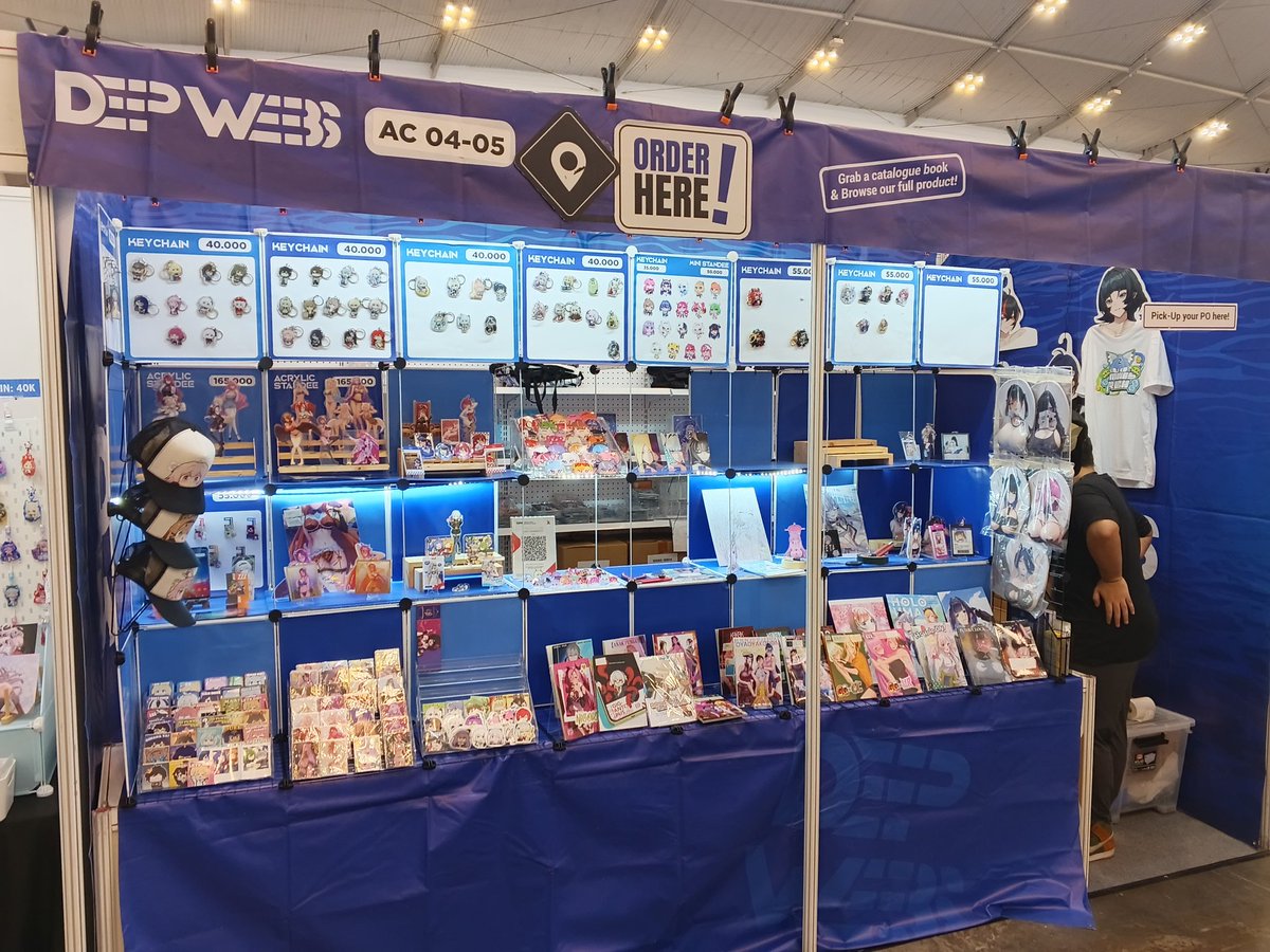 DeepWeebsPro's tweet photo. We are up and running on Comic Frontier day 2! https://t.co/WsW46VXK9D