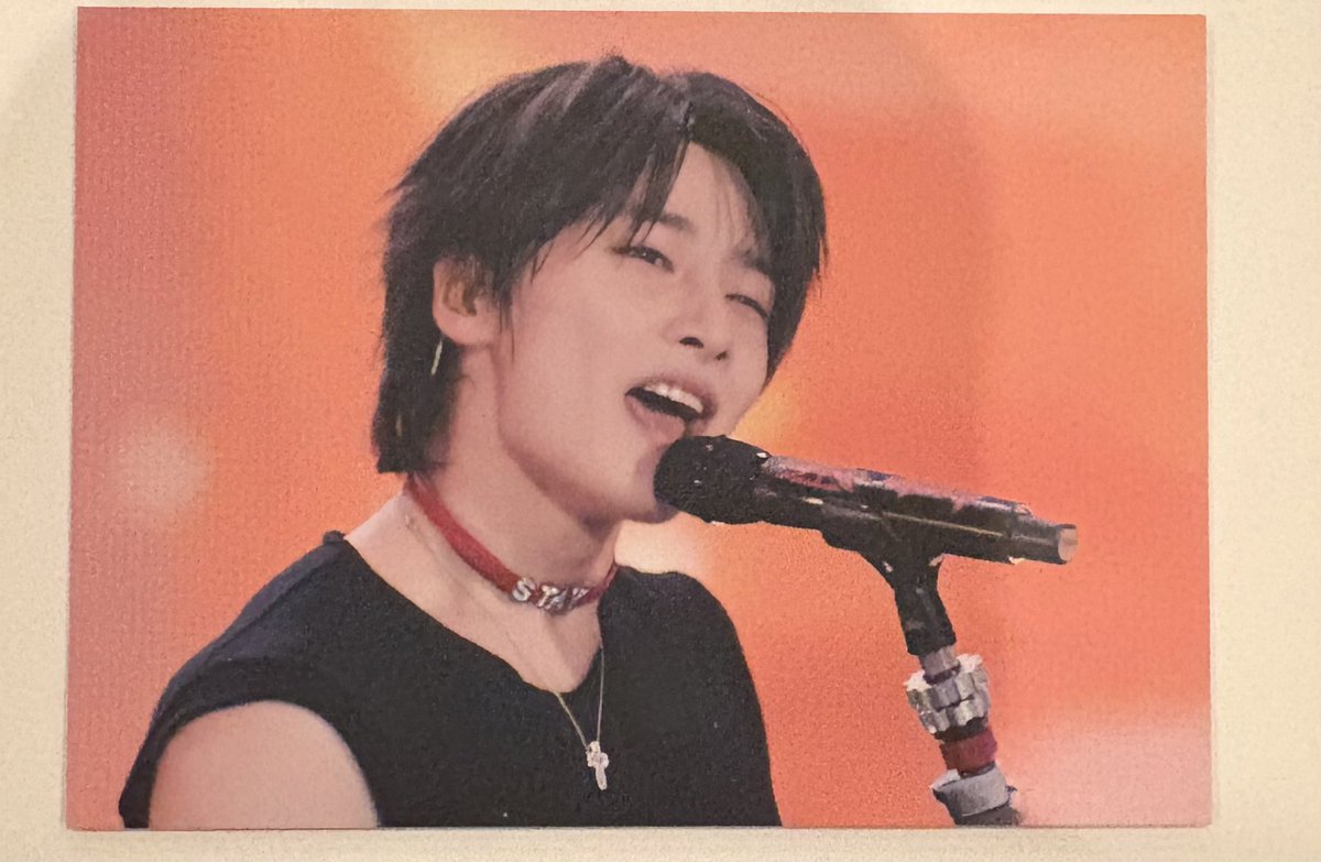 みり tweet media