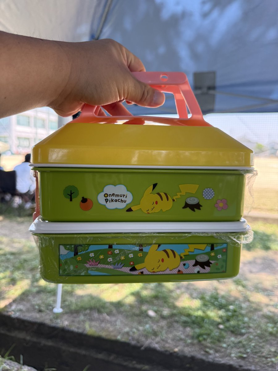 funamon_sp's tweet photo. うちのお弁当箱w１０年以上前に福岡のポケセンで買ったやつw https://t.co/n0MdJttKHL