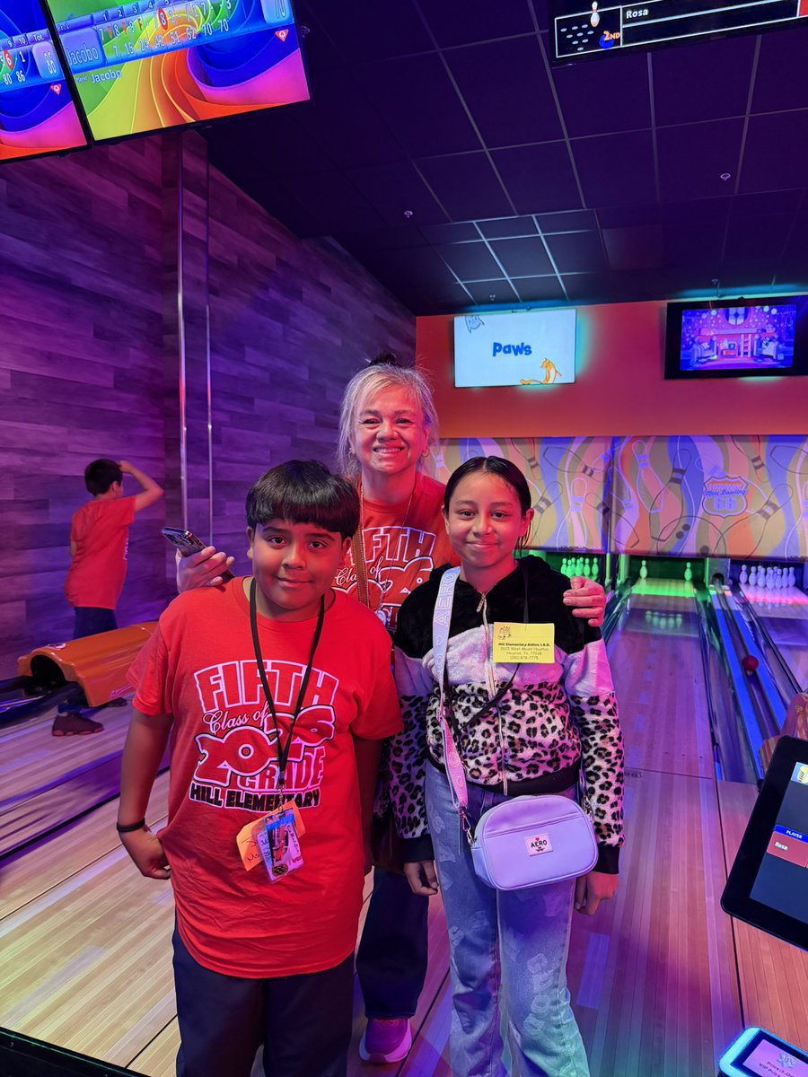 HillHawksES's tweet photo. On Wednesday, our 5th graders had a wonderful experience at Incredible Pizza @ipcconroe! 🍕 In fact, some of our 5th grade teachers also got to enjoy some time with their scholars as we approach the end of the year! 🕹️ #WeAreHawks #AldineStory #HawkNationPride https://t.co/bHnc5YQ7u7