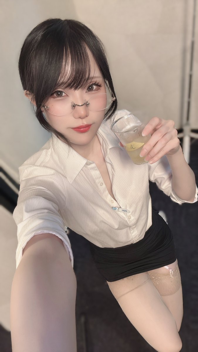 まお tweet media