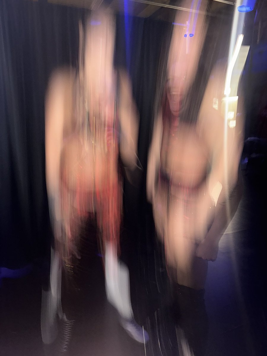 Bayley tweet media