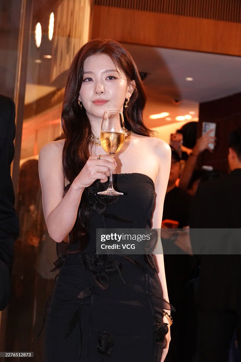 DC 슬기갤러리 tweet media