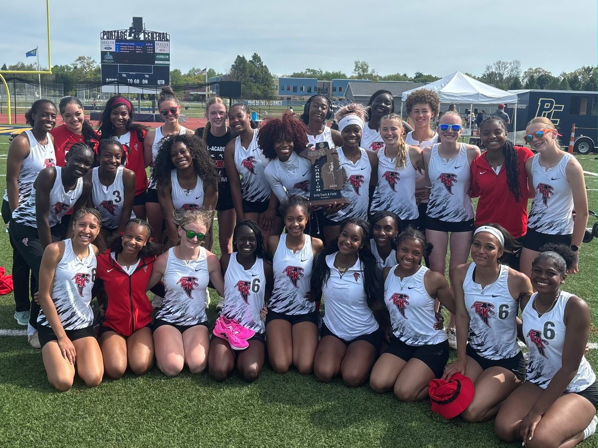 eksports_org's tweet photo. Girls and Boys are Track and Field Regionals Champions!!! Let’s go Falcons‼️‼️ #eksports https://t.co/UE0LS9uvoR