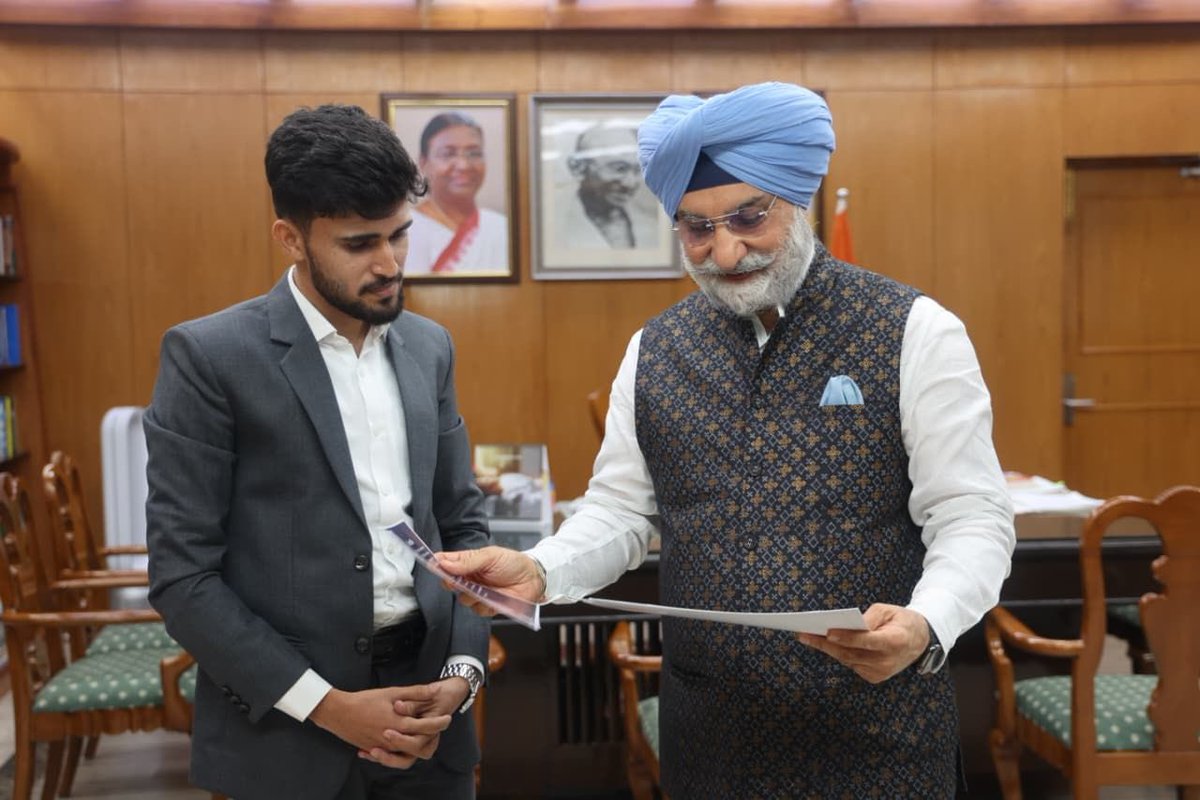 Lok Niwas Delhi 🇮🇳 tweet media