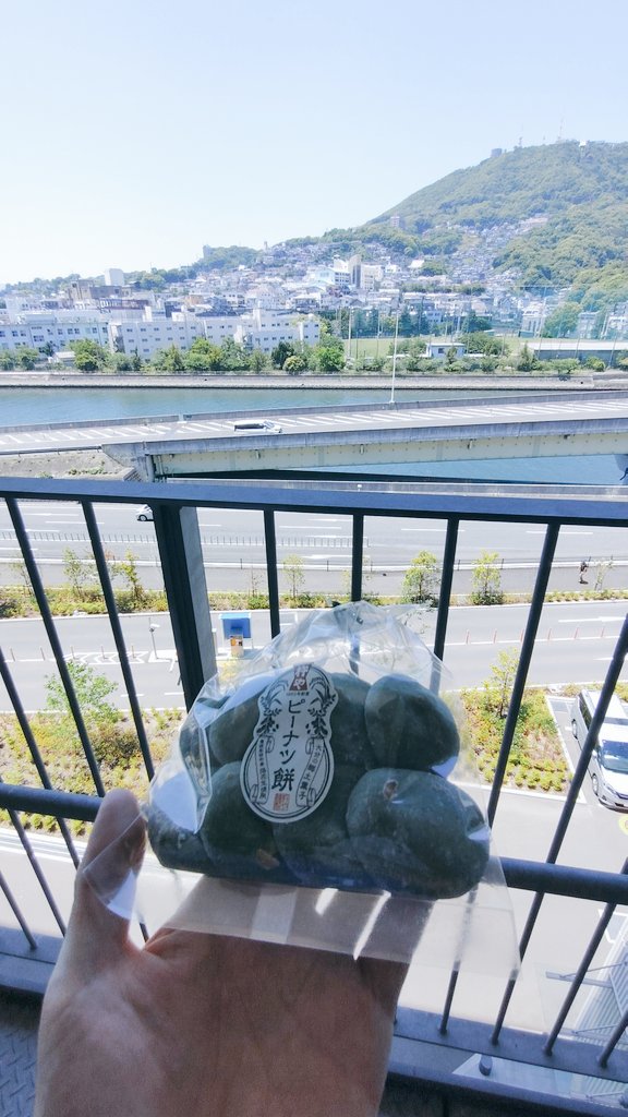 カステラスキー tweet media