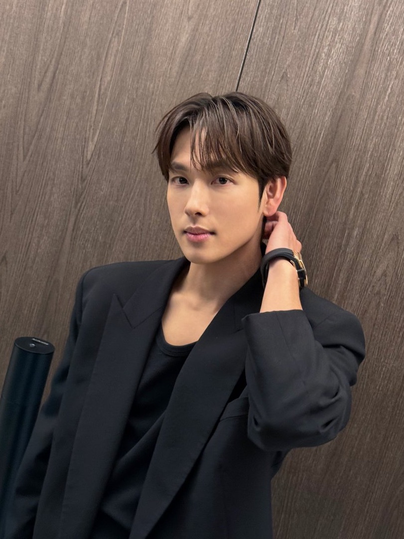 임시완 tweet media