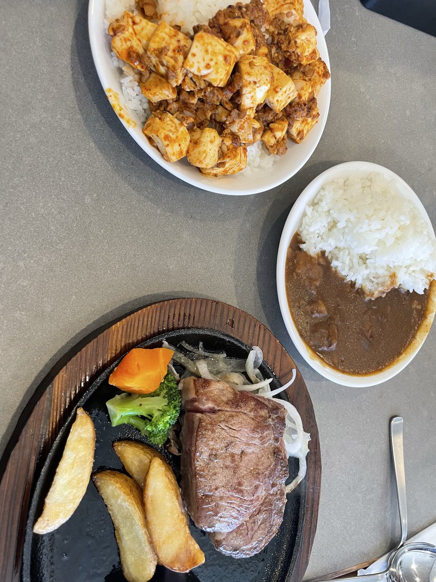 t_MHR_LS's tweet photo. 太刀の少食担当です🤪 https://t.co/ZMcE3qBqnu
