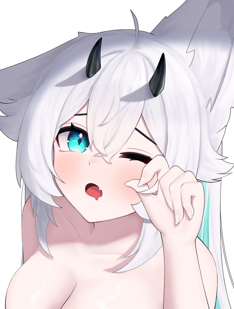 nyhASMR's tweet photo. it's- yaaawnn~ strim time! 🤍 https://t.co/AeXqtBYXMD