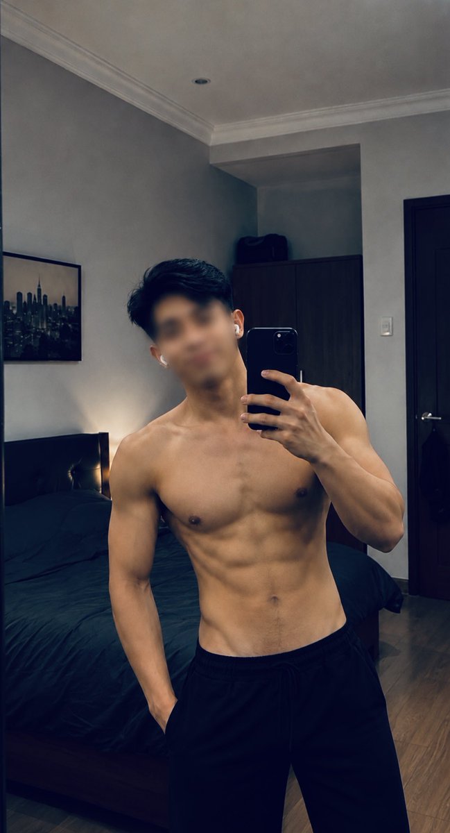 fiqszxj's tweet photo. Weekend pump💪🏻 https://t.co/JlbKdLctjd