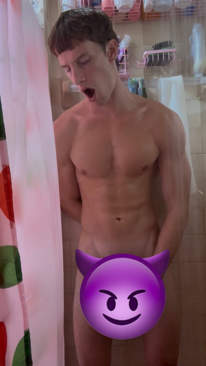 Noah69nines's tweet photo. New shower video just posted 😈 #shower #hotguy #muscles #abs #onlyfans #cum https://t.co/EEAD5WomPR