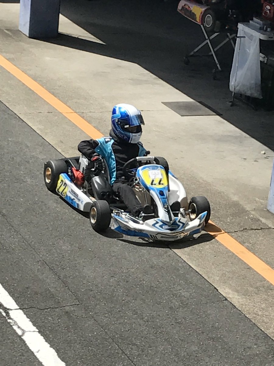 Hexagon_Prism's tweet photo. レースからは離れてたのですが、今度は趣味で箱車を転がしたいので戻ってきました https://t.co/CjkkUenN7E