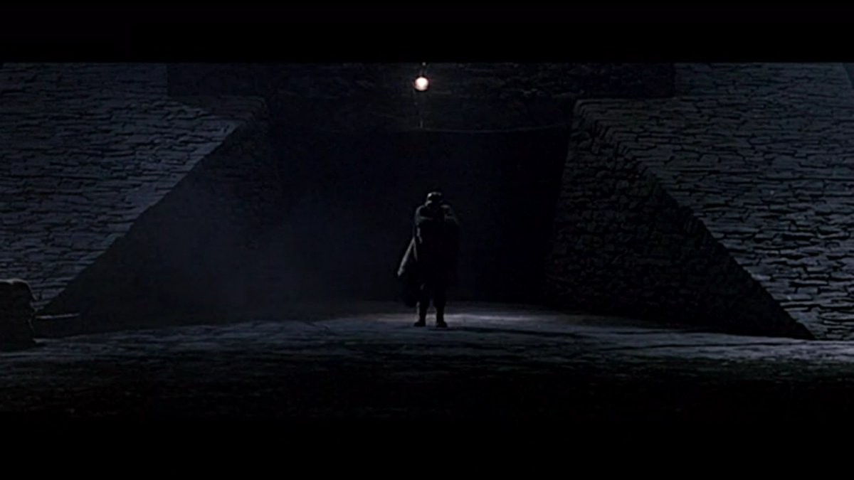 WadeRog92024938's tweet photo. The Keep, 1983.

#TheKeep #Horror #JurgenProchnow https://t.co/pxq6ypLbht