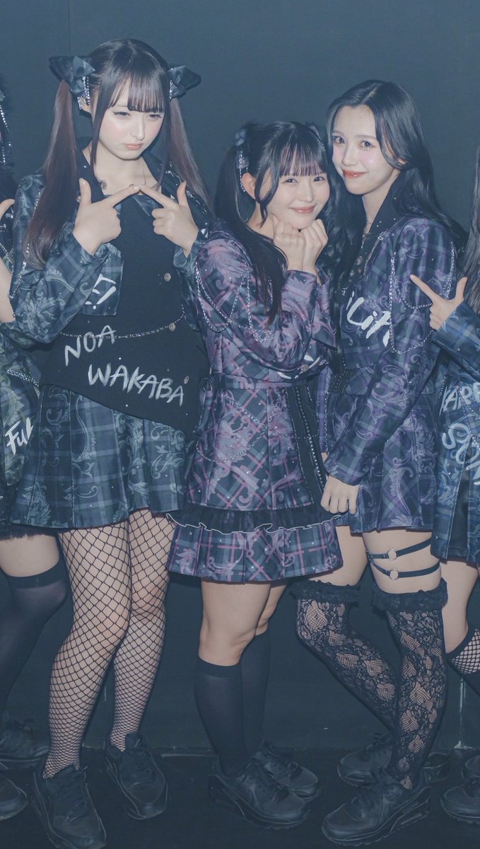 mariboooooo64's tweet photo. ちなみに、はるかれん夫婦も大好きだけど、それ以上にのあちゃんみきちゃんがはるか👶🏻を取り合う構図が好き、、、これ見られなくなるの結構しんどい、、、 https://t.co/TNLgobRnnW
