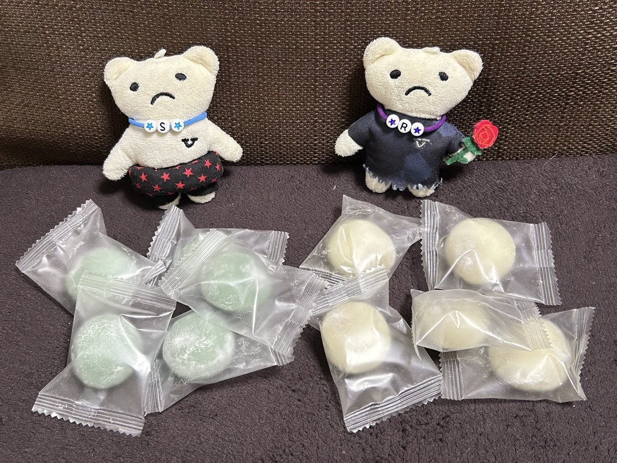 ともこ tweet media