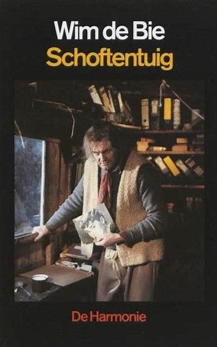bibliofilie's tweet photo. Geboortedag Wim de Bie (1939-2023), die in de satirische programma's met Kees van Kooten geweldige types neerzette als o.a. de leraar Duits, Tedje van Es, Walter de Rochebrune en Dirk. Hij was ook schrijver en zanger en had een weblog, Bieslog. We missen hem. https://t.co/sfUcPXyN7h