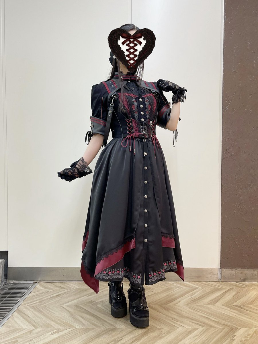 お客様スナップ】 ♱‧✧̣̥̇‧𓆩 🌹 𓆪‧✧̣̥̇‧♱ O様 深紅の祈りを、夜に