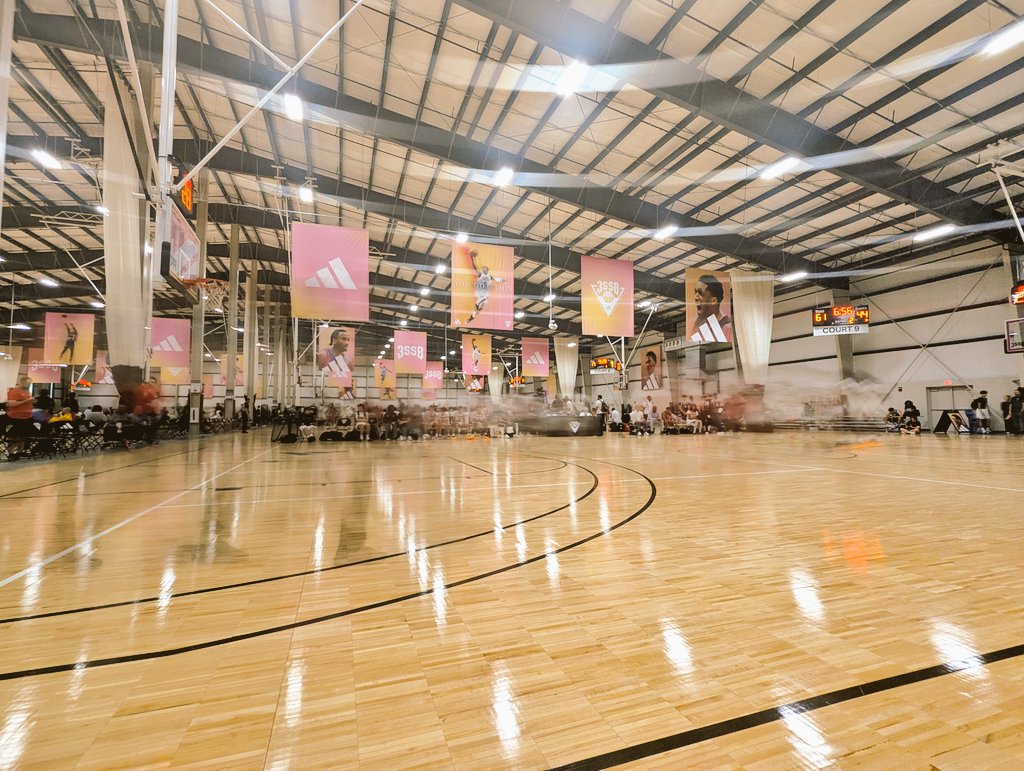 abovethebreak3's tweet photo. 3SSB Sat Eyecatchers 
2027
Ben Kalonji
Christian Cast
Cooper Zachary
DJ Hawkins
Gene Roebuck
Mason Martin
Josh Tyson
KNard Callender
Rudy Anderson
Silas Graham
28
Amarion Leggett
Grayson Burton
Jashawn Coffey
Josiah Rose
Kingston Gould
Xavier Hall
29
Juleeyn Williams
Tighe Arache https://t.co/sKM7lK1Wri