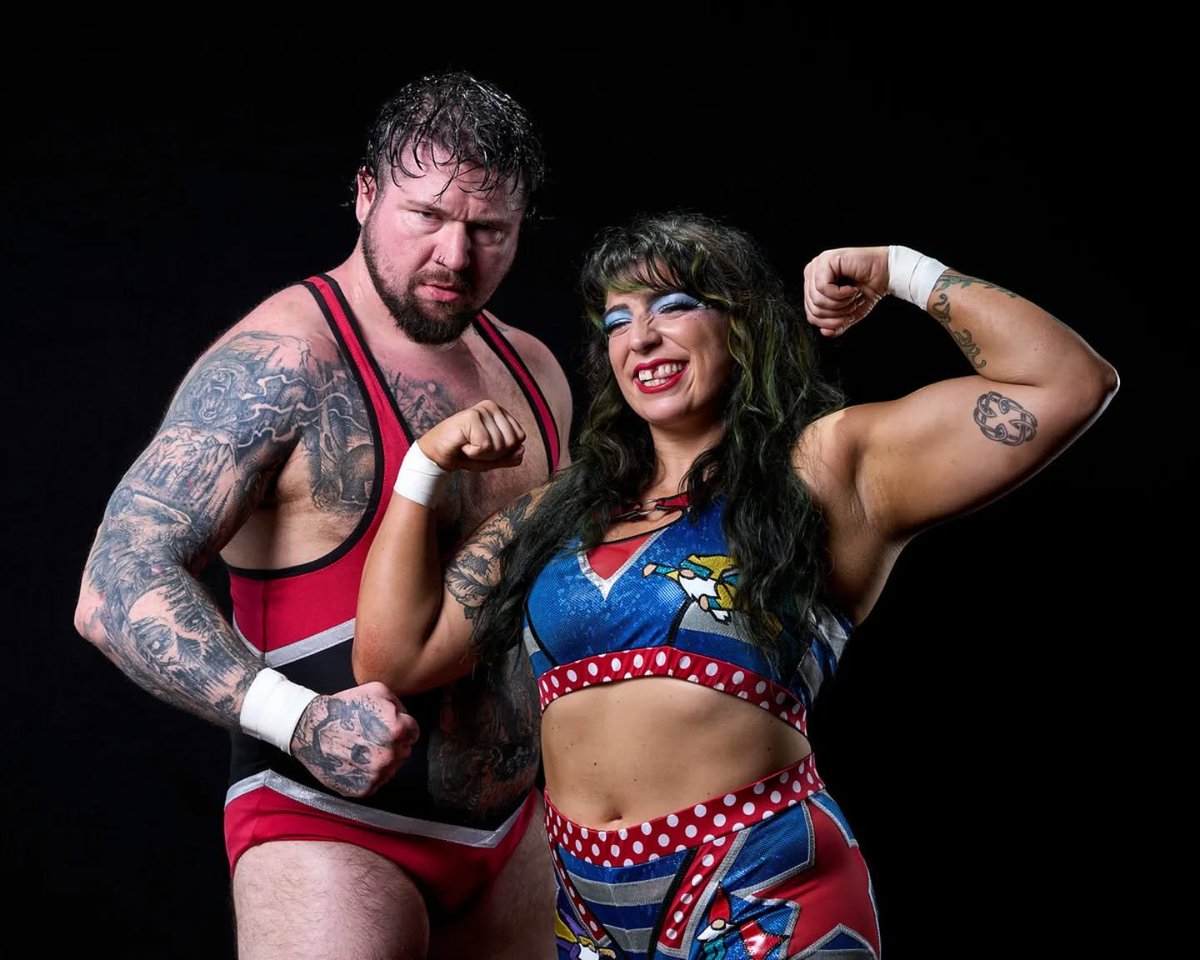 kickingoutat2pc's tweet photo. What should we ask @the_gnomie?
๐ Her wonderful hubby, @bearbronsonBC?
๐ Locker room stories?
๐ Future plans?
LIVE โ May 28th โข 8PM CST
#Sportcoin #KickingOutAt2 #GimmickTableMedia #WrestlingFans https://t.co/XWrlXsVb2b