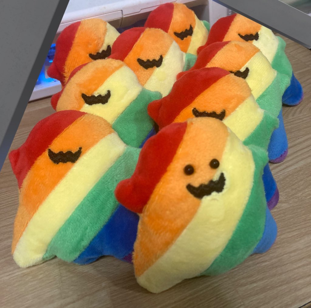haruka_now's tweet photo. おばけちゃんたちができるまで

抜け殻がめっちゃ可愛くて好き🫰

東京ではトランスノンバイナリーバイセクパンセクカラーが追加されます(間に合えば) https://t.co/xUewlBhYCx