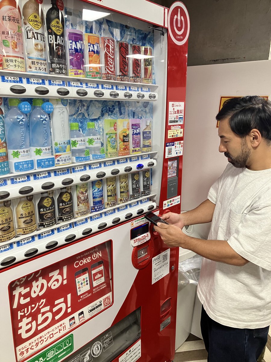 ChibaGo16's tweet photo. 渋谷マンゲキありがとうございました！

終わりに
銀河ゆめゆめ信清と
いぬ太田さんに

茶しばきました！

銀河ゆめゆめ？？ https://t.co/u38sCSQCOI