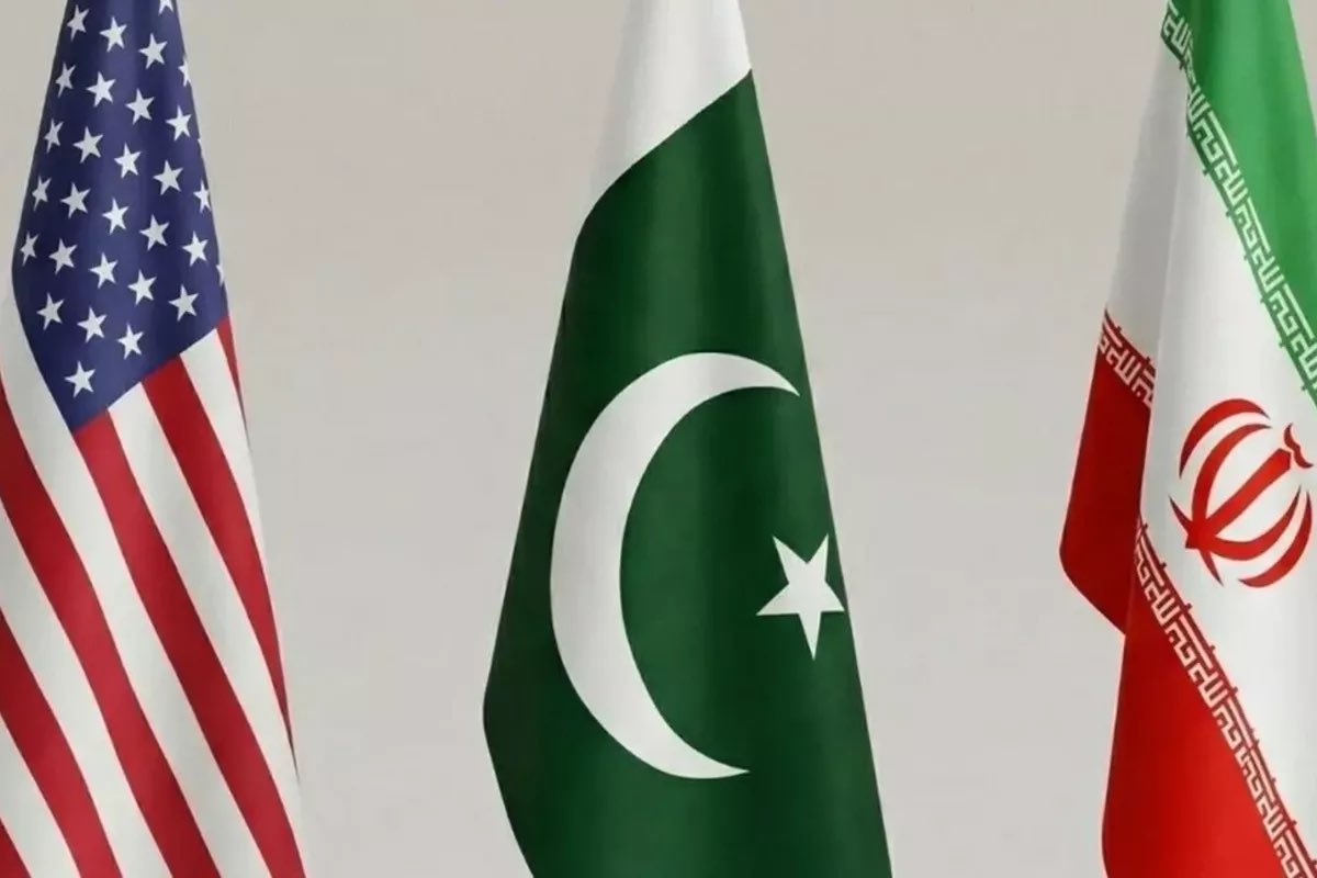faizafarooq01's tweet photo. After over 15 years overseas, this is the first time we're hearing positive news about Pakistan's diplomatic efforts, mediating between US and Iran.

Well done Pakistan! Proud moment! https://t.co/QPj1gK9ykQ