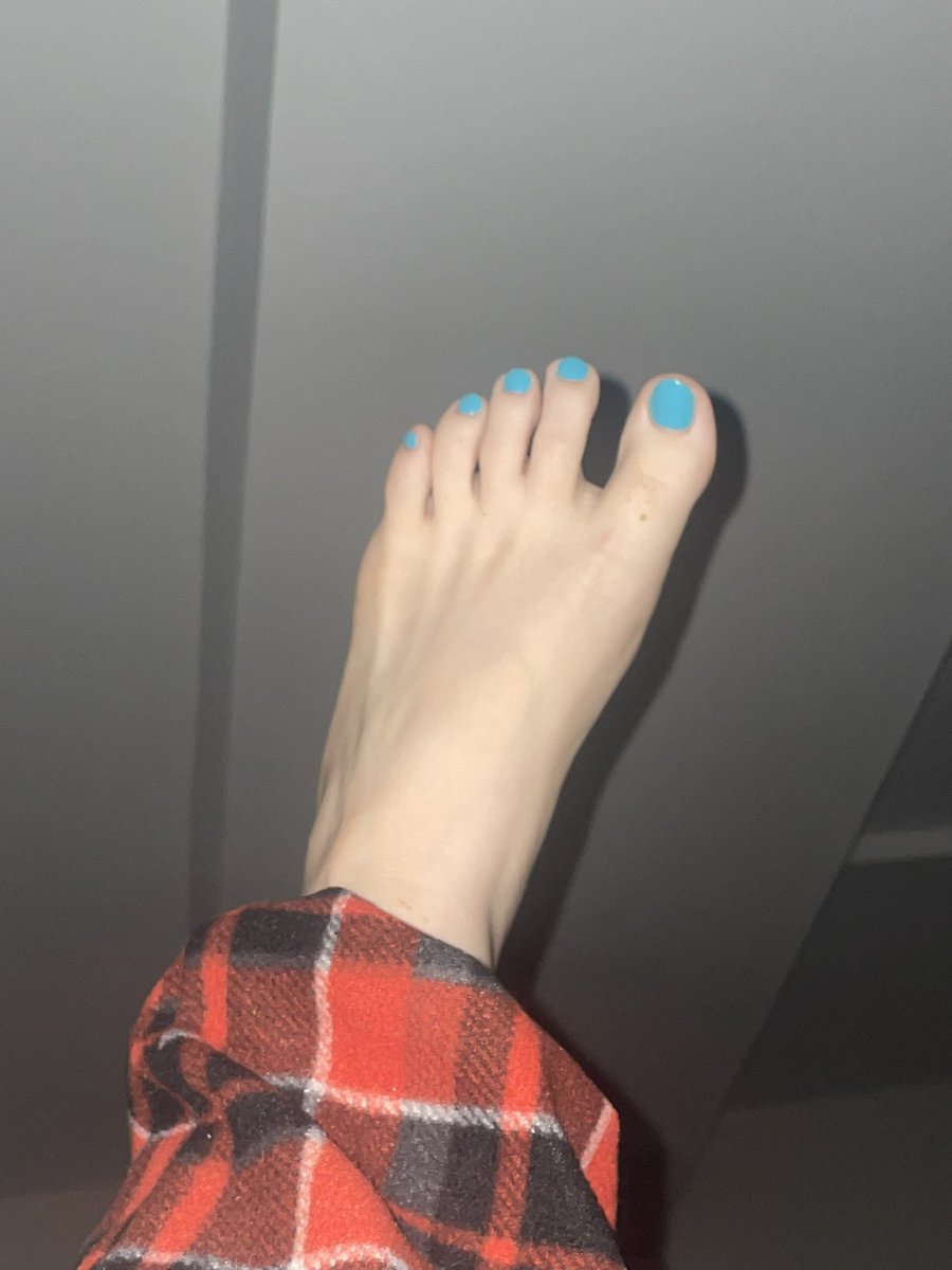 Lillie0n After Dark tweet media