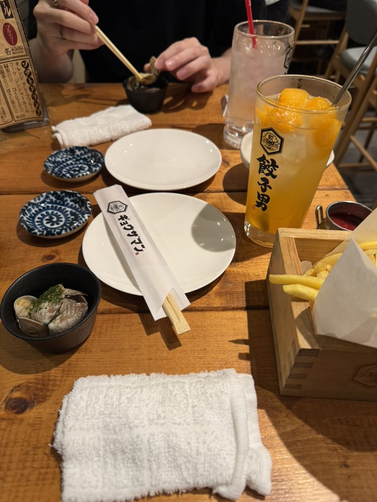 うんふぁ tweet media