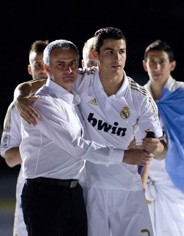 theMadridZone's tweet photo. ❗️STAT: Under Jose Mourinho, Cristiano Ronaldo became the:

• First player to score 40 goals in a La Liga season (10/11) 
• First player to score vs all 19 teams in a season (11/12) 
• Most goals in a calendar year for a Real Madrid player (60 goals in 2012) 
• Fastest player to reach 100 goals for a Spanish team (92 games) 
• First player to score 40 goals in back to back La Liga seasons (10/11 - 11/12)

Unbelievable. 🔥