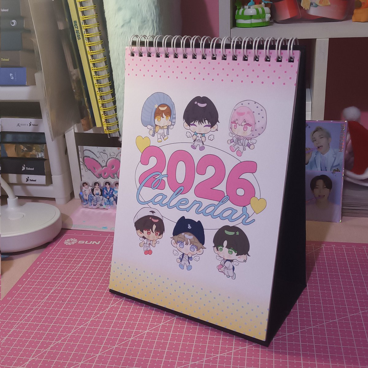 kuri_noona's tweet photo. ── happy mails! >____< 

Kalender yang akuu akhirnya sampaii 🥹🥹🩷 big thanks to @neocilproject kalender nyaa lucuu bangettt https://t.co/MxAAQDmvfH