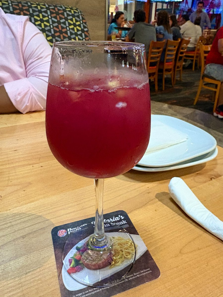 AgGuarDa's tweet photo. 🍷 https://t.co/MteuirLq2p