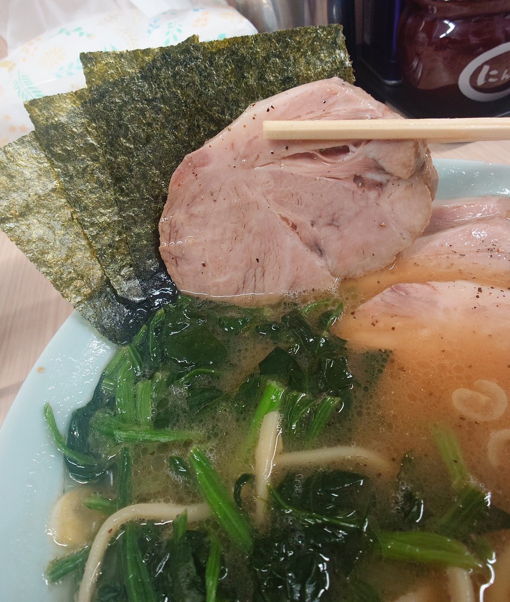 タカさん tweet media